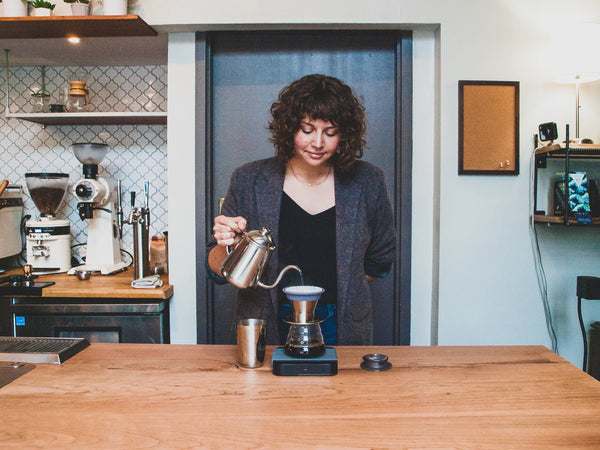 Rachel Diaz brews with a Kalita wave brewing and optimal coffee brewing water at Carabello Coffee